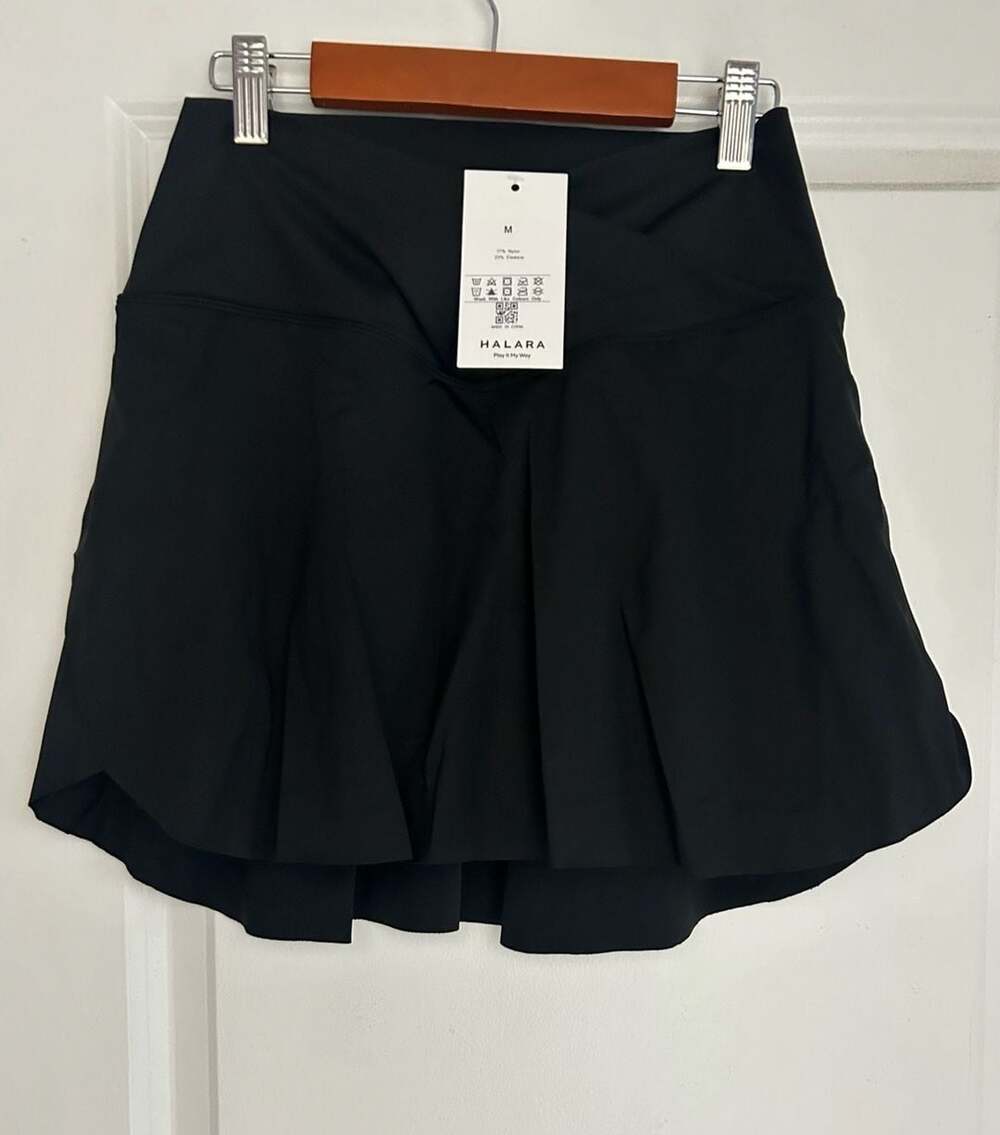 Halara Everyday Skort Size M Black